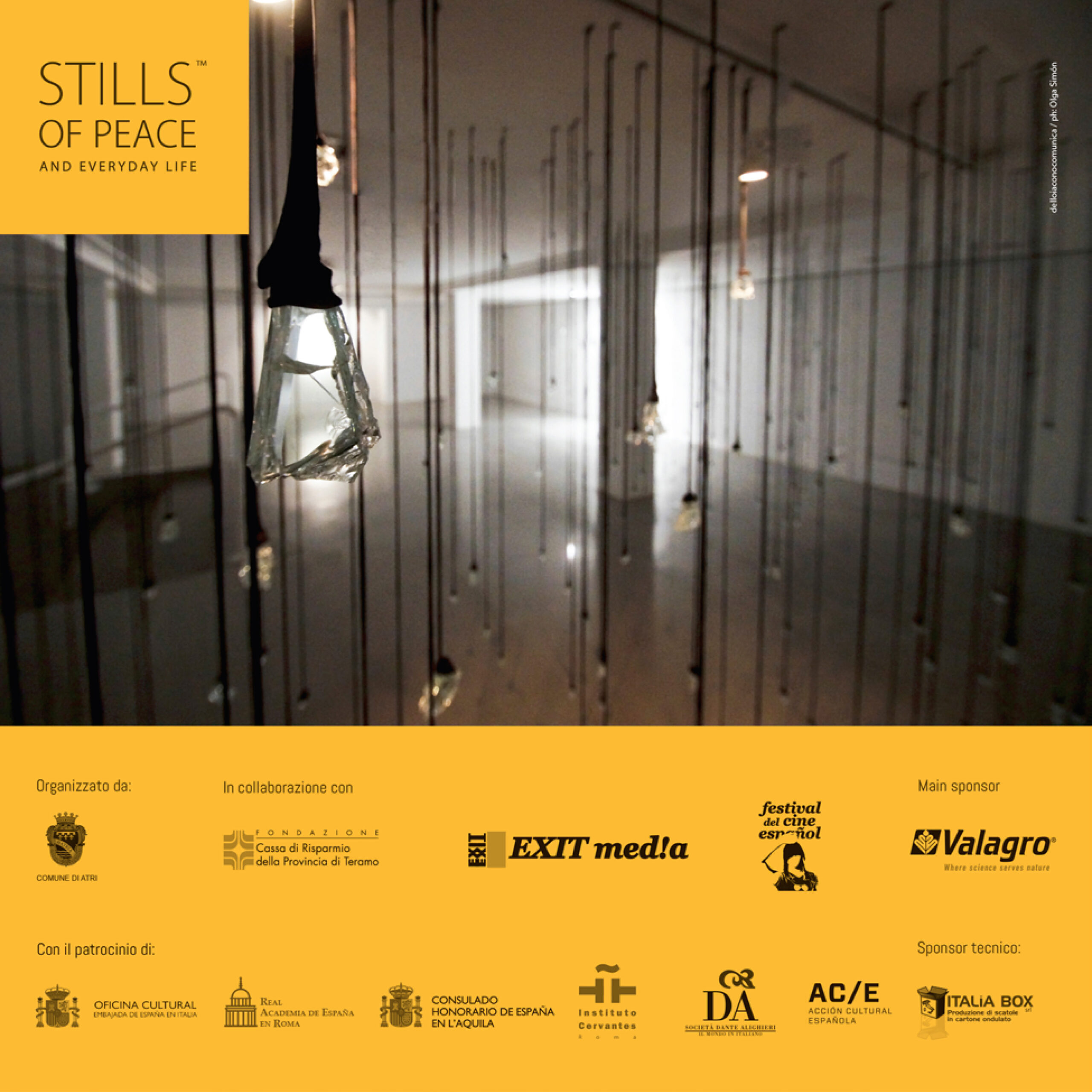 InvitoWEB Stills of Peace
Tears 2015, Lágrimas 2015, installation, instalación, Olga Simón, Stills of peace. exhibition exposición, Atri, Italy Italia,, art arte, cristal tears, lágrimas, blue, azul, Museo Capitolare, Cripta de la catedral. Catedral de Atri, Tears, Lágrimas, dream 2013, Fallen Tear / Lágrima caída, Contained Tear, Lágrima contenida.