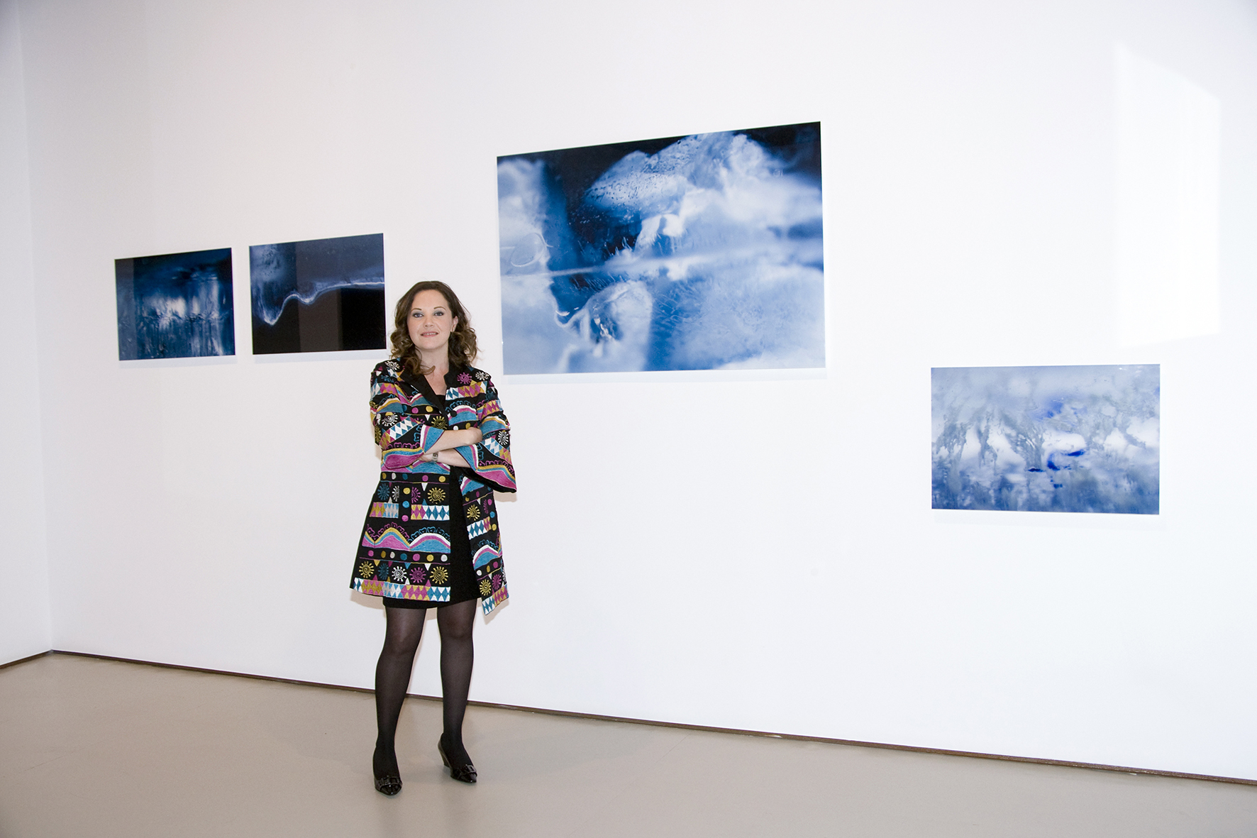Olga Simón. Artista Visual Española. Exposición Jardín polar. Galería Astarté de Madrid. 2008. Arte Contemporáneo. Fotografía e Instalación