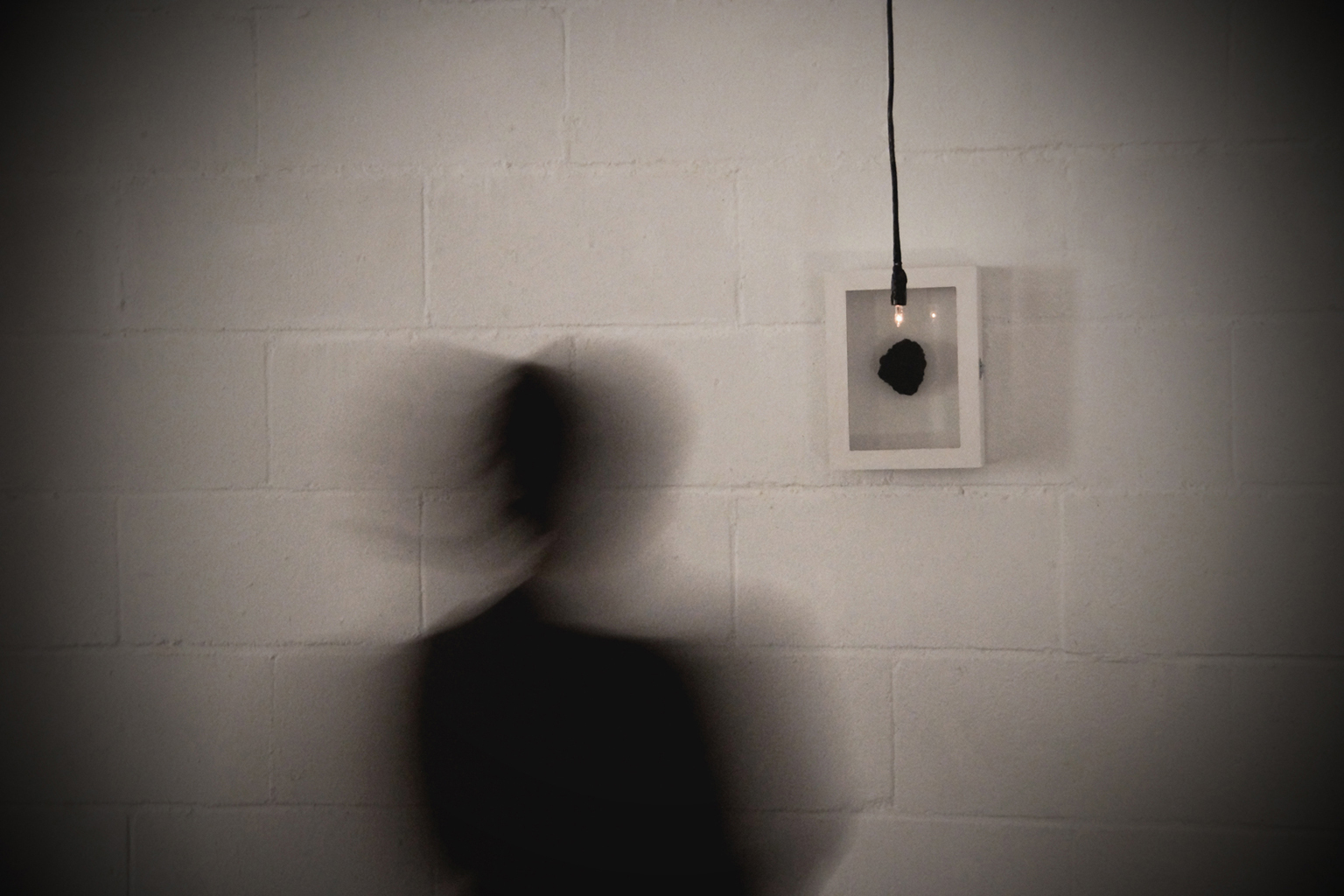 Tears, 2015 / Lágrimas, 2015 In collaboration with Adora Calvo Gallery and curator Carlos Delgado Mayordomo Solo exhibition Olga Simón Centro Cultural Pérez de la Riva Las Rozas Madrid Spain 28th January – 29th February 2015 'Tears 2015' exhibition - Exposición 'Lagrimas 2015' - Galería Adora Calvo - Comisario Carlos Delgado Mayordomo - Centro Cultural Pérez de la Riva - Sala Maruja Mallo - Las Rozas Madrid - Tears 2015 - Lágrimas 2015 - Contained Tear - Lágrima contenida - Fallen Tear - Lágrima caída - Jardín polar -