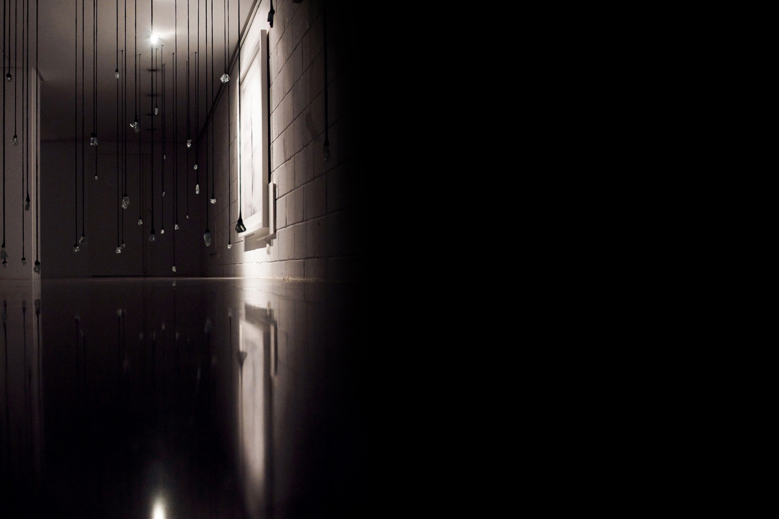 Tears, 2015 / Lágrimas, 2015 In collaboration with Adora Calvo Gallery and curator Carlos Delgado Mayordomo Solo exhibition Olga Simón Centro Cultural Pérez de la Riva Las Rozas Madrid Spain 28th January – 29th February 2015 'Tears 2015' exhibition - Exposición 'Lagrimas 2015' - Galería Adora Calvo - Comisario Carlos Delgado Mayordomo - Centro Cultural Pérez de la Riva - Sala Maruja Mallo - Las Rozas Madrid - Tears 2015 - Lágrimas 2015 - Contained Tear - Lágrima contenida - Fallen Tear - Lágrima caída - Jardín polar -